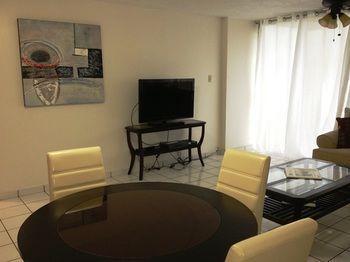 Beachfront Coral Beach Condo